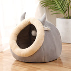 Cartoon Cow Cat Nest Gray / M